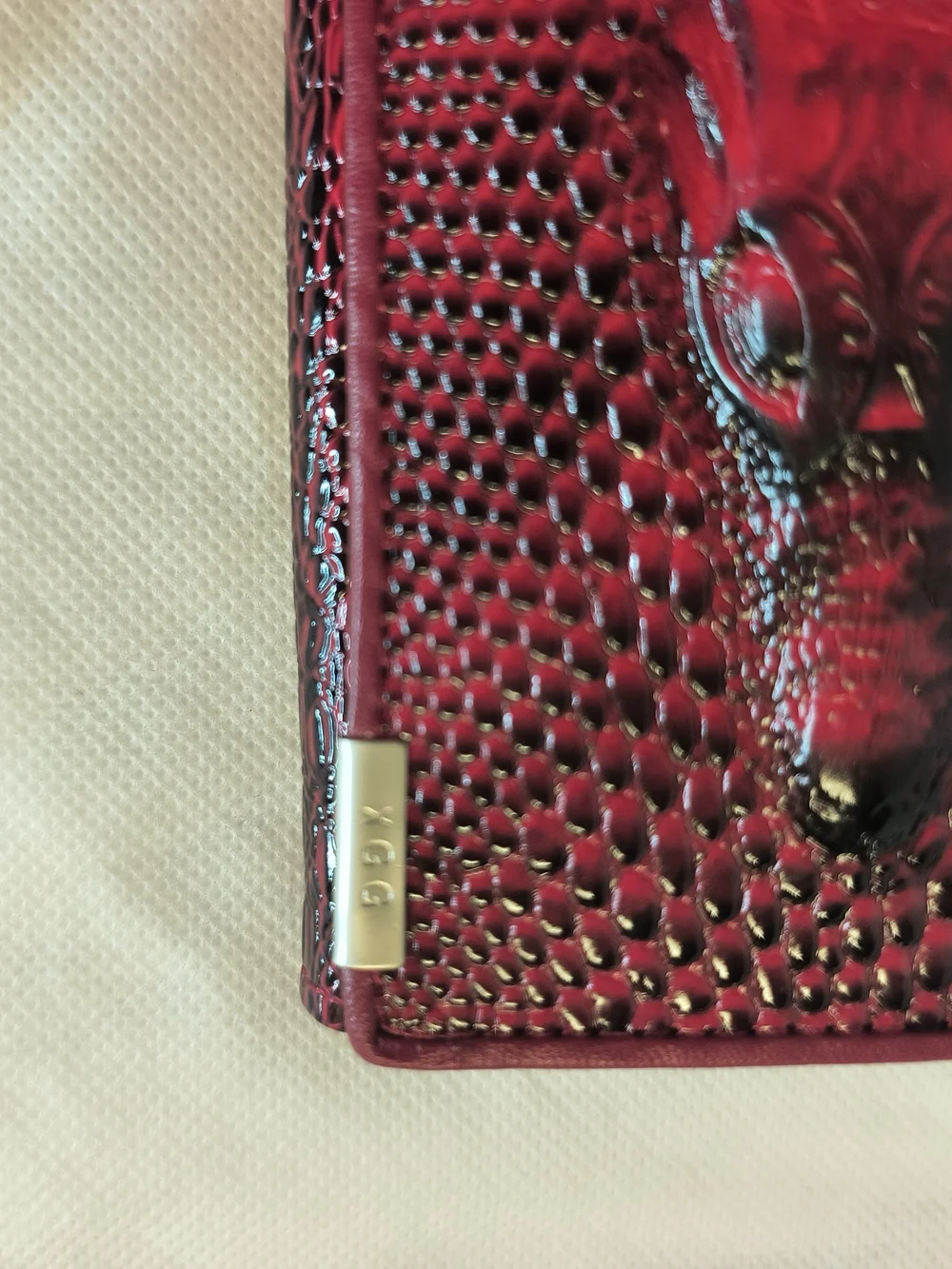 Red Wallet Croc Embossed - Picture 8 of 8